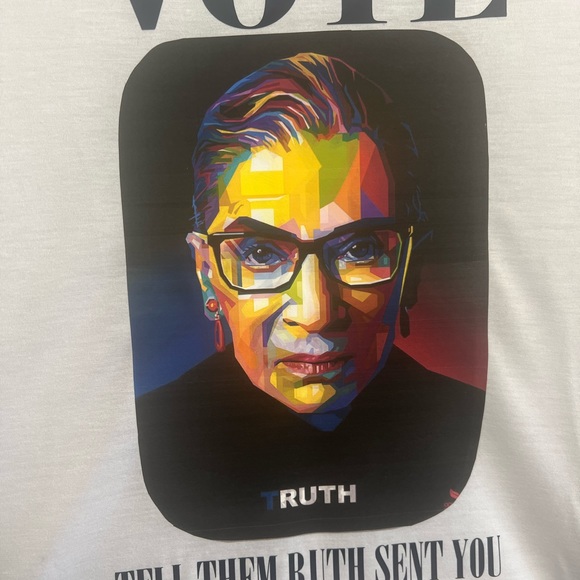 RBG “Vote” t-shirt. - Picture 2 of 2